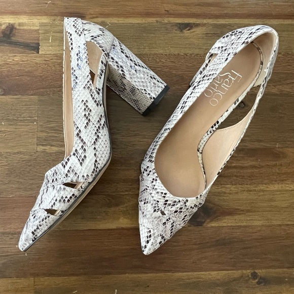 Franco Sarto Patina Cutout Block Heel White & Grey Snake Print Size 7.5 NWOT - Picture 4 of 4